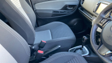 Toyota Yaris 1.5 Hybrid Icon Tech 5dr CVT Hybrid Hatchback